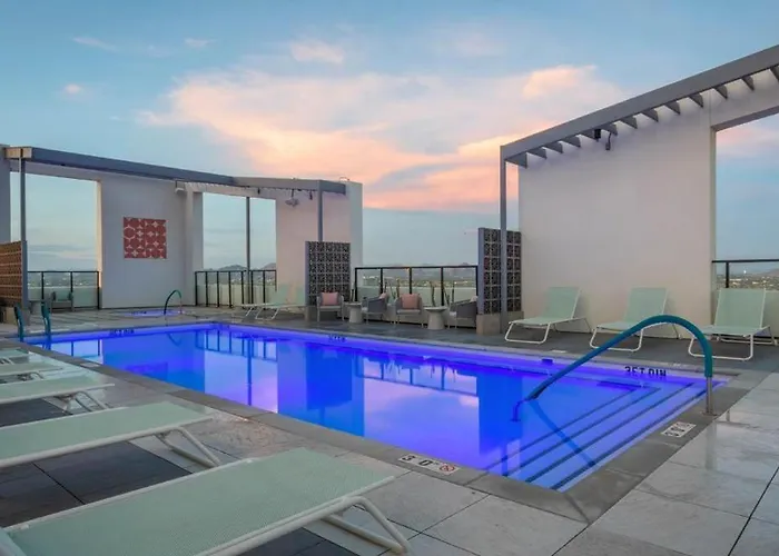 Boulevard Modern Highrise Stu Sky Pool Parking Gym 13 * Phoenix